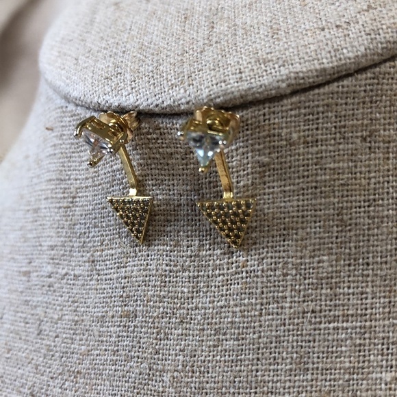 Gold Triangle Necklace And Peekaboo Earrings - Picture 3 of 9